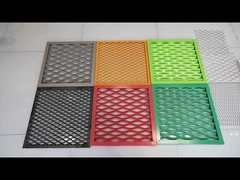 Q235 원료 중용용용 확장 된 금속 망 기계