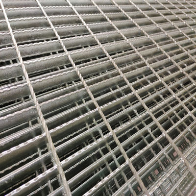 Workers Walkway Industrial Steel Grating Rust Proof