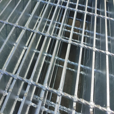 High Bearing Industrial Steel Grating Light Structure Galvanized Metal Grating