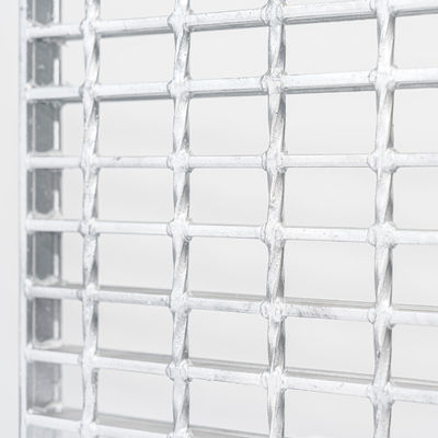 30mm Bearing Bar Spacing Flat Steel Grating For Industrial Welded By Advanced Process