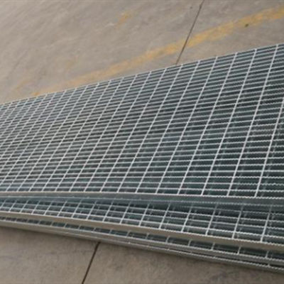W325A/1 Anti Slip Welding Bearing Bar Serrated Metal Grating For Walkway Platform