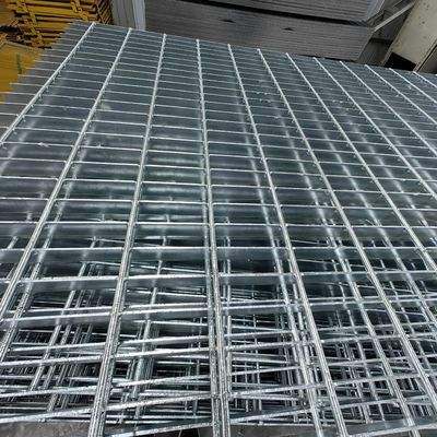 3mm 크로스 바 산업 Grating 30mm 베어링 바 피치와 함께