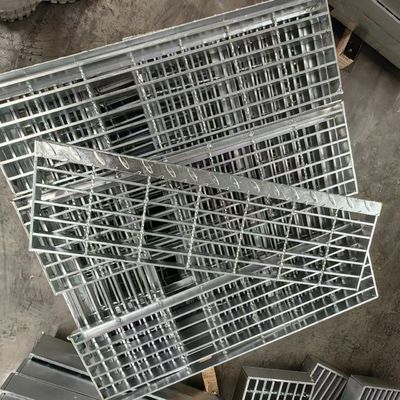 30mm Pitch 산업용 철강 플랫폼 3mm 횡단 막대와 격자