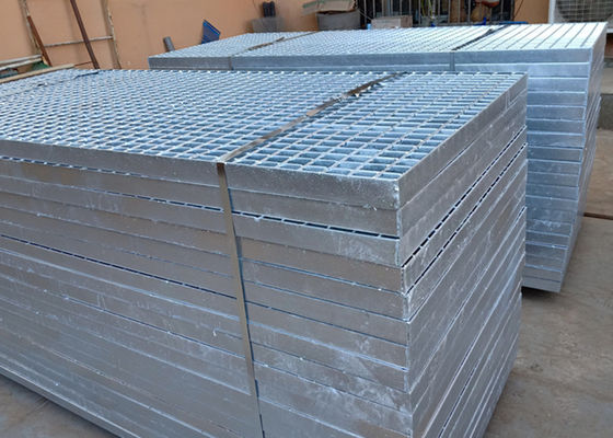 58*5 Heavy Duty Steel Grating / Steel Walkway Grating For Deck Plain Bar